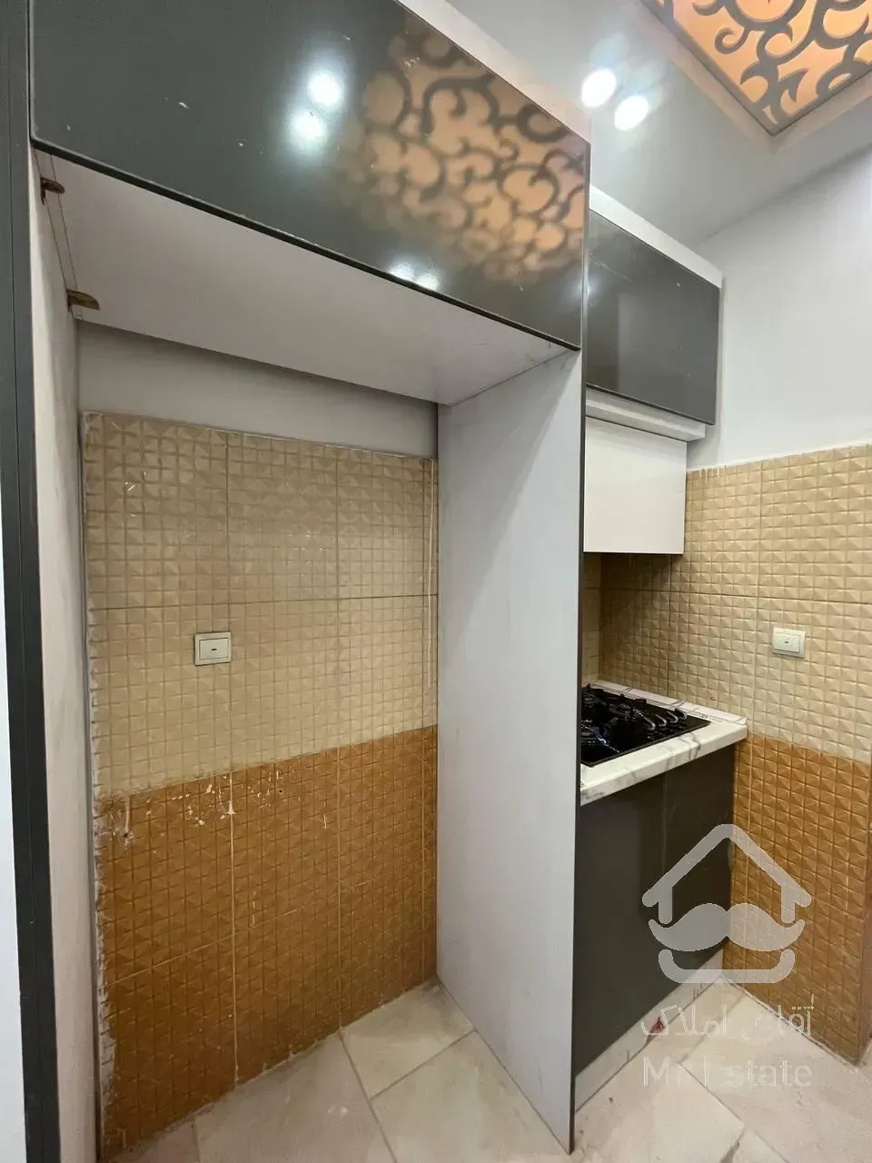 ۴۹متر/رو‌به افتاب/دوپارکینگه/سند تکبرگ