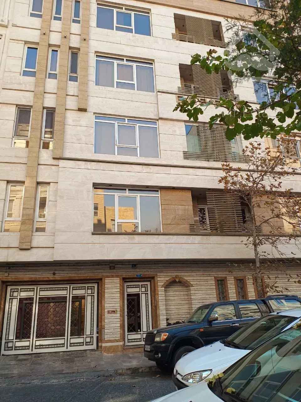 فروش آپارتمان ۶۵ متری یک خوابه سالن پرده خور در جنت آباد شمالی