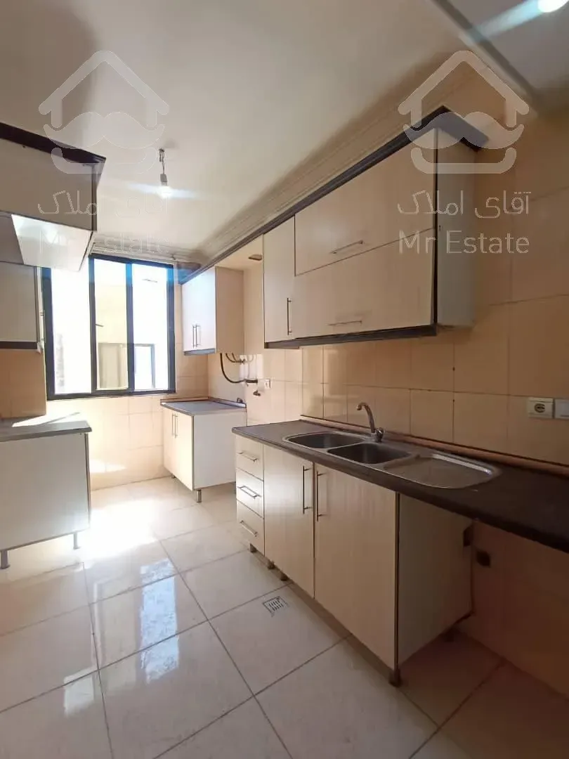 ۵۲متر/پارکینگ سندی/سند تکبرگ/سرمایه گذاری