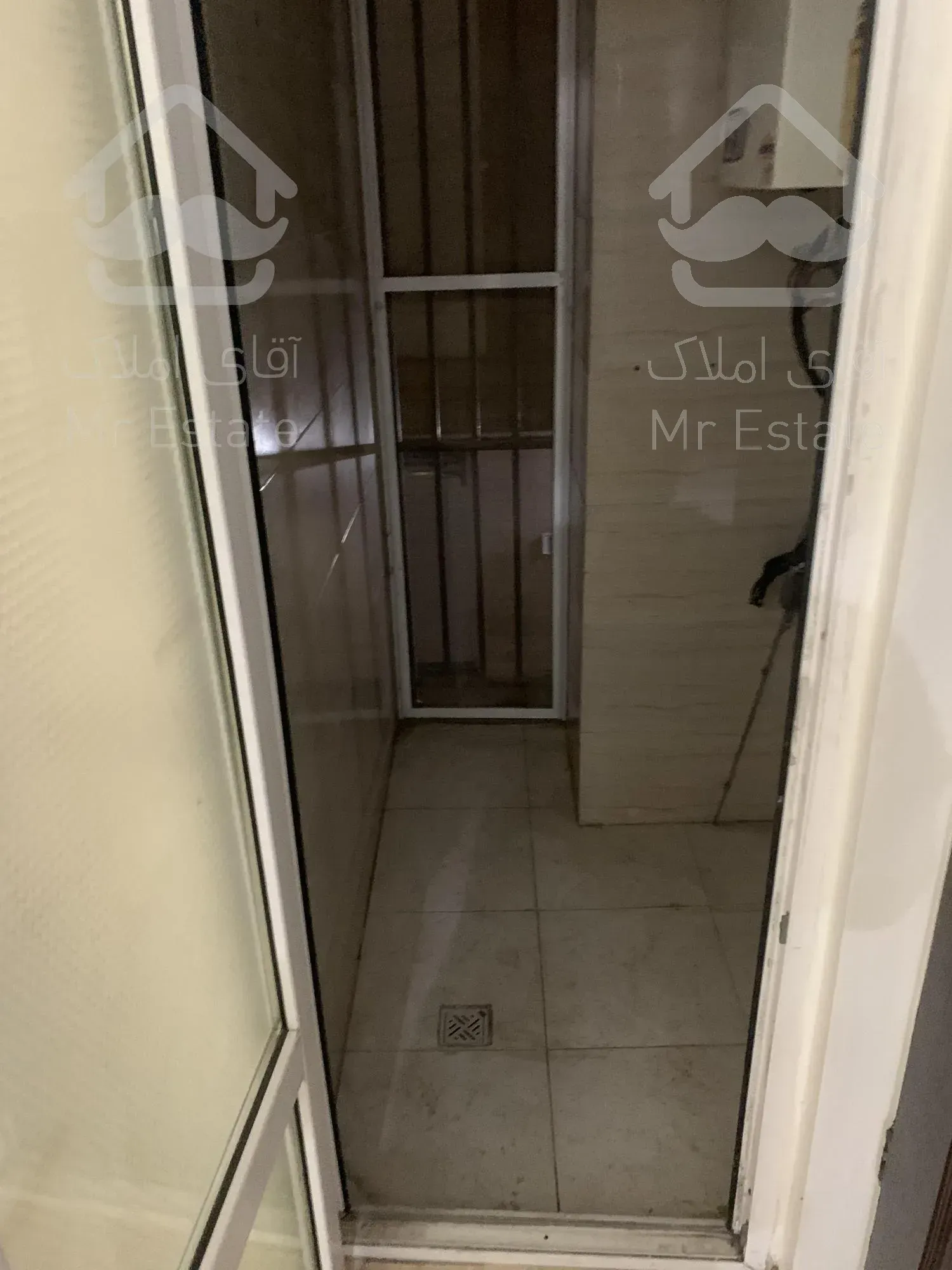 آپارتمان ۵۲ متر خ کمیل