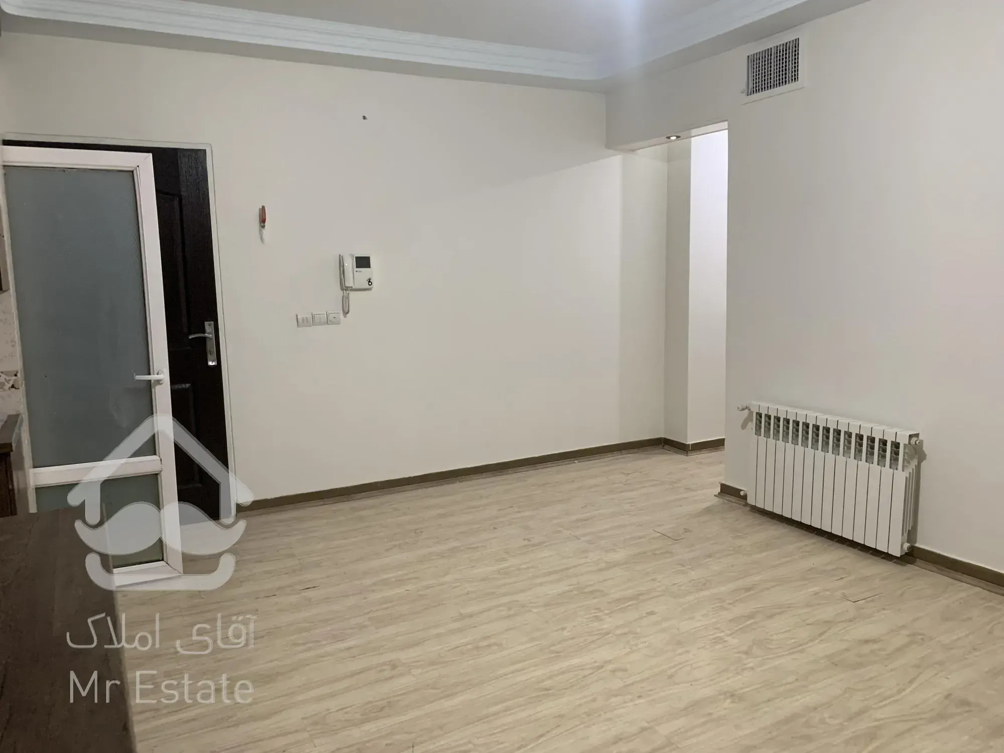 آپارتمان ۵۲ متر خ کمیل