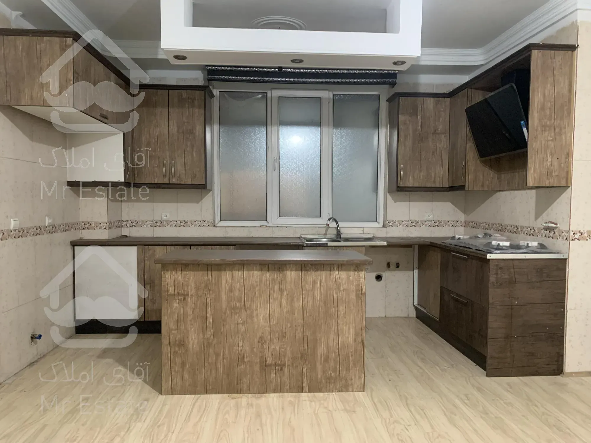 آپارتمان ۵۲ متر خ کمیل