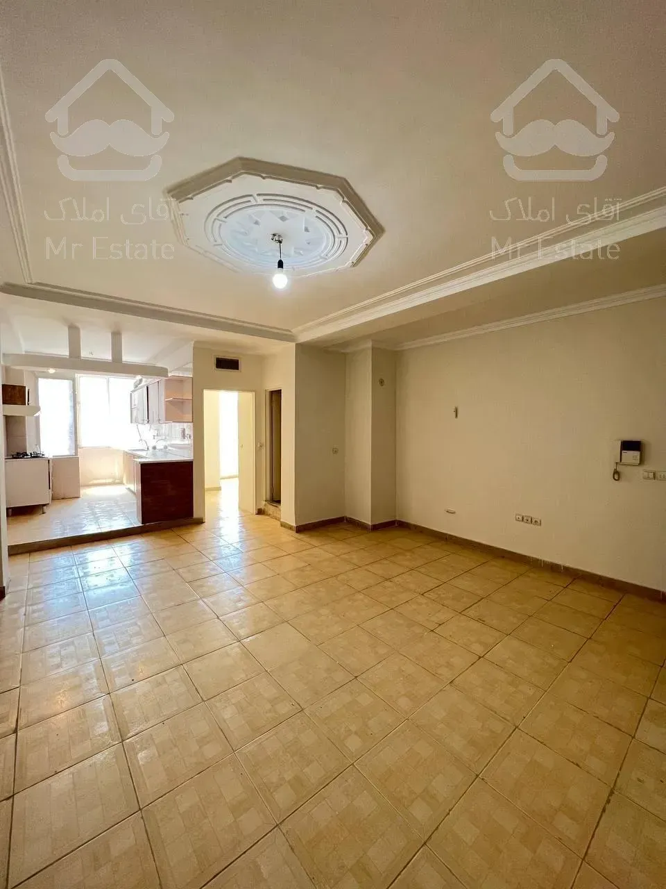 ۵۹متر/غرق نور/سند تکبرگ/پارکینگ سندی