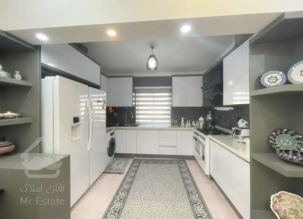 فروش اپارتمان ۹۲ متری در باغ فیض