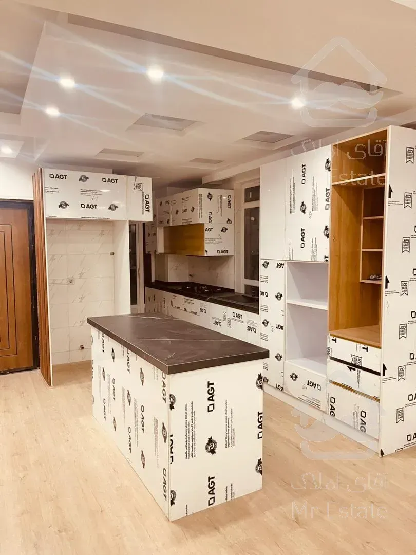 آپارتمان ۹۰متری/۲خواب/نوساز