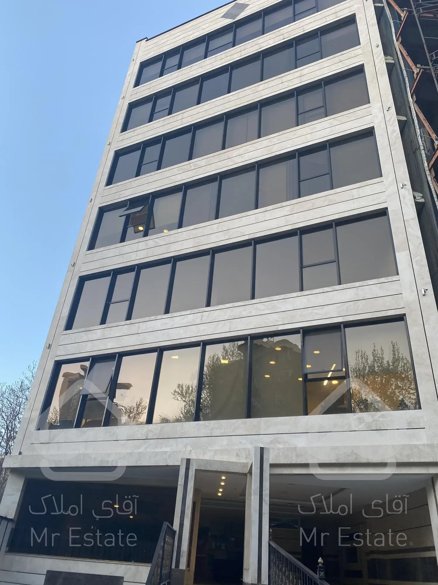 ۱۶۰ متر سند اداری