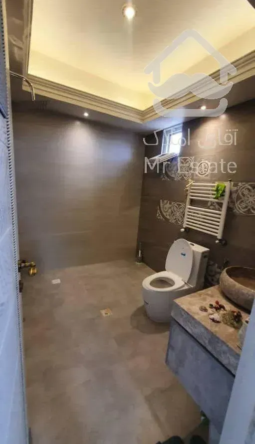 ویلا باغ لاکچری در چلک