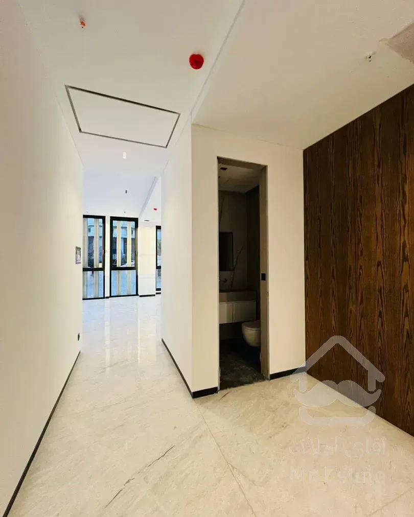 فروش آپارتمان ۱۲۰ متری نوساز تاپ لوکیشن نیاوران