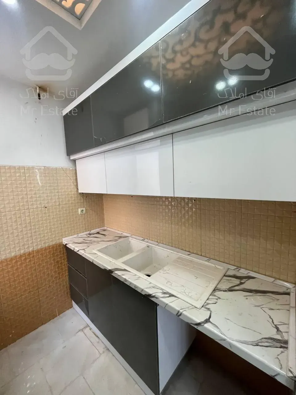 ۴۹متر/دوپارکینگه/سند تکبرگ/سرمایه گذاری