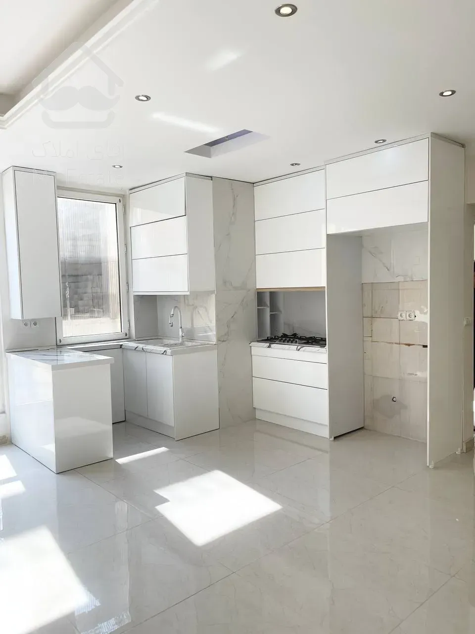 77 متر۲خواب فول امکانات رو به آفتاب در جنت آباد مرکزی