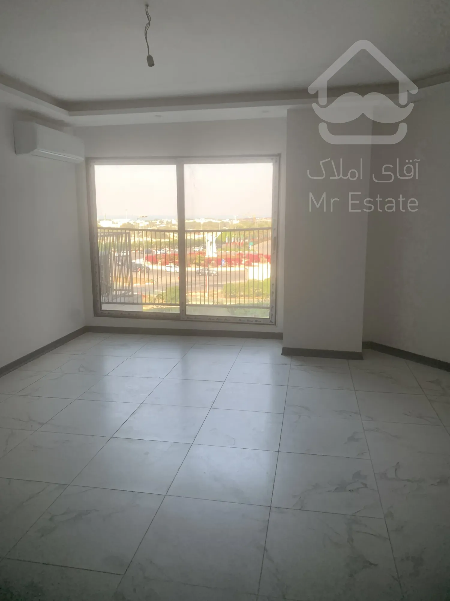 فروش برج فروردین یکخواب۷۰متری با تراس قابل چیدمان