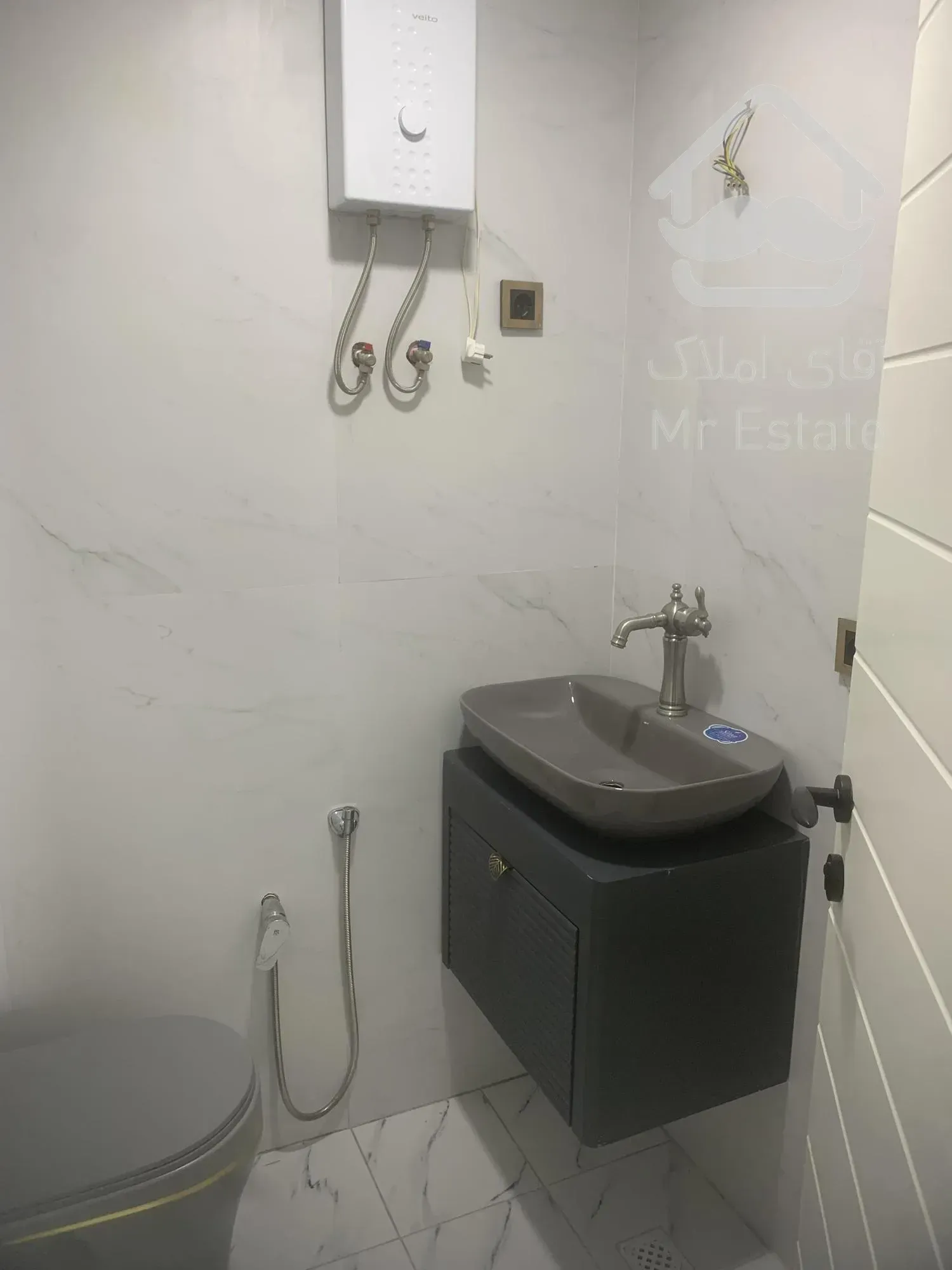 دوخواب132متر برج فروردین صدف ستاره کیش