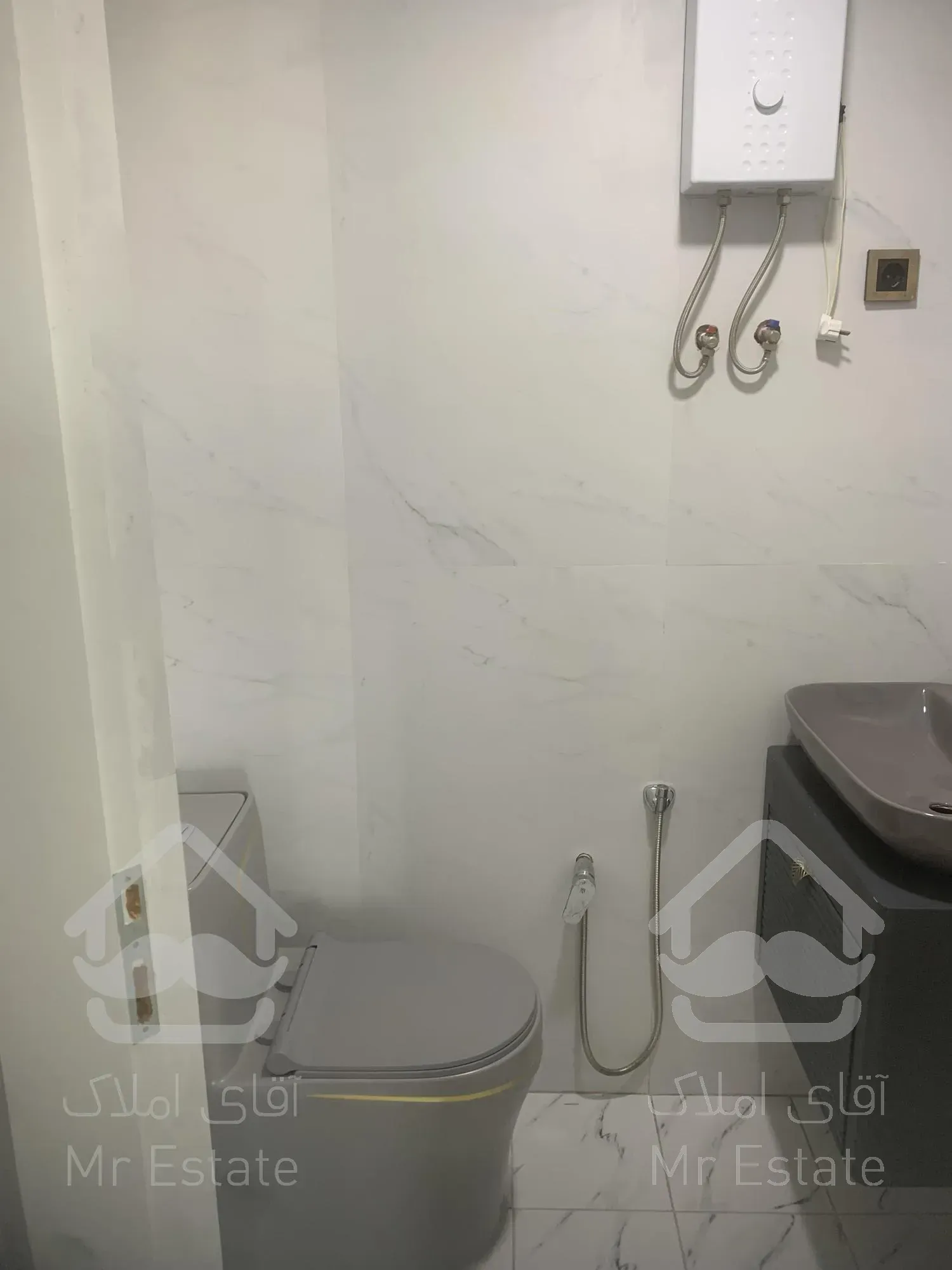 دوخواب132متر برج فروردین صدف ستاره کیش