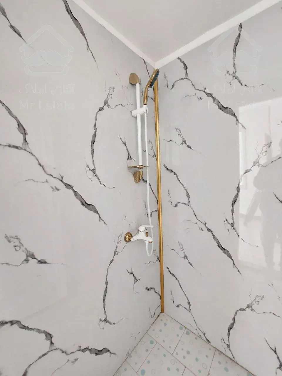 ۶۵متر/دوخواب/پارکینگ‌سندی/سند تکبرگ