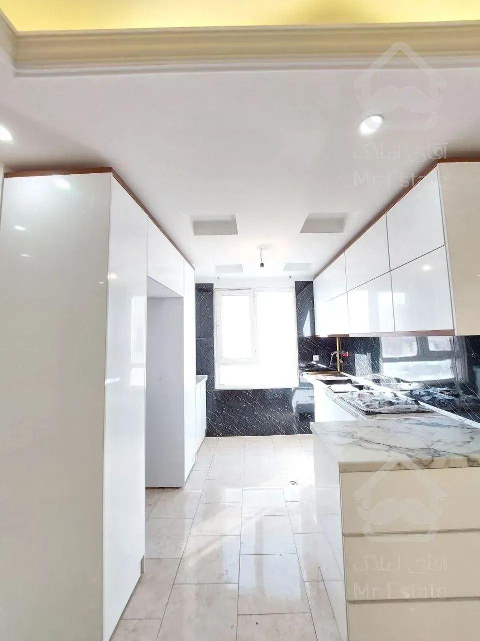 ۶۵متر/دوخواب/پارکینگ‌سندی/سند تکبرگ