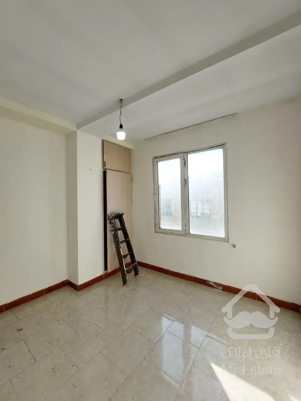 ۶۵متر/دوخواب/پارکینگ‌سندی/سند تکبرگ