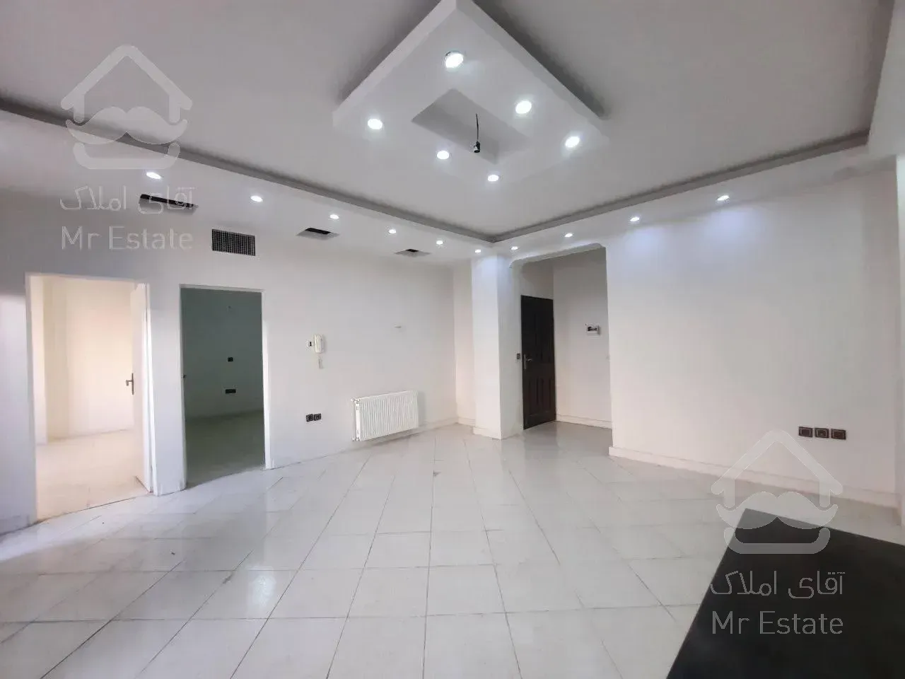 ۷۱متر/پارکینگ سندی/غرق نور/سند تکبرگ