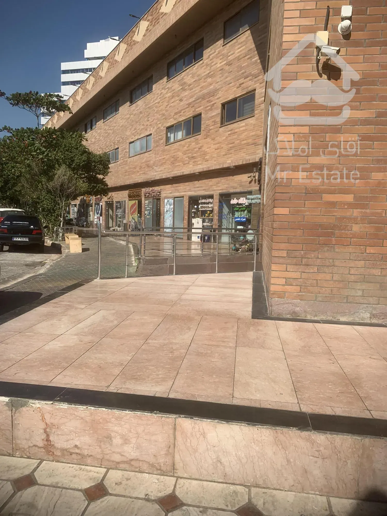 غرفه ۱۲ متری دوبر بازار شارستان