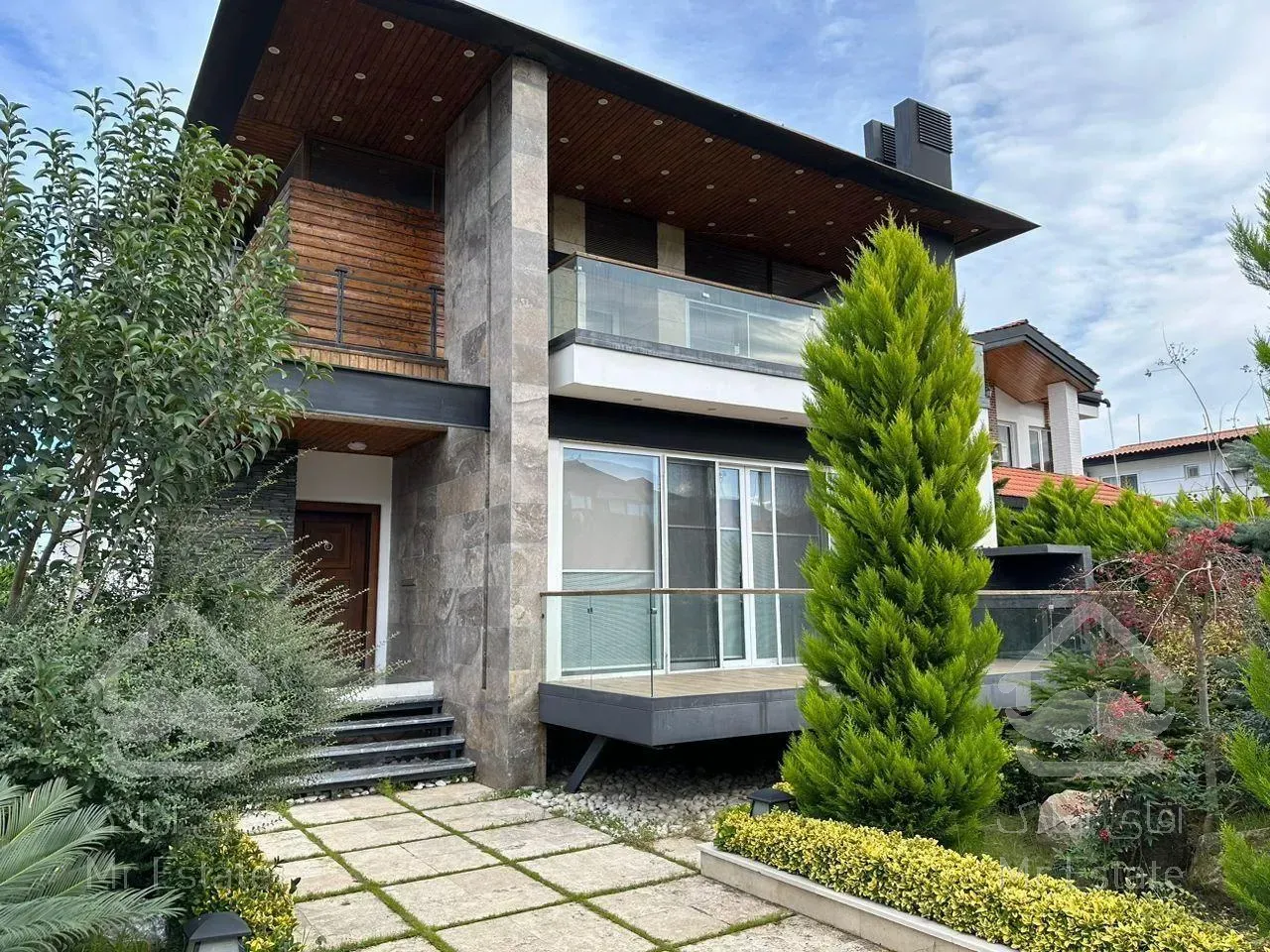 ویلا شهرکی در سیاهرود