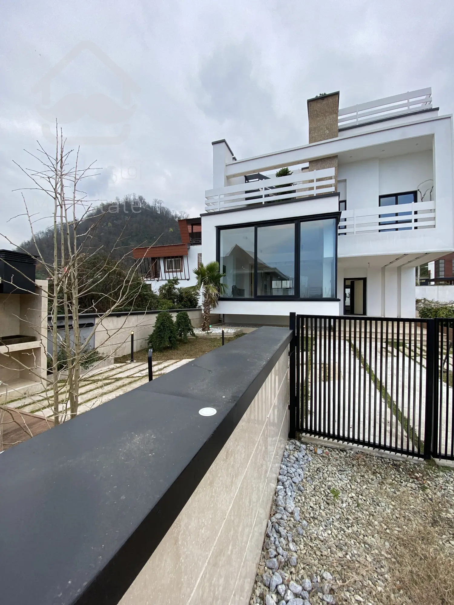 فروش ویلا مدرن شهرکی / متل قو