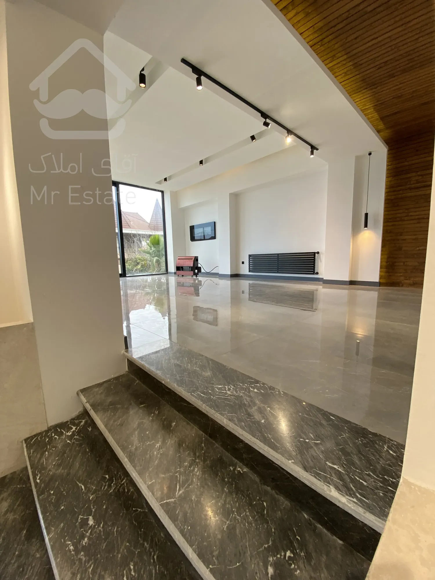 فروش ویلا مدرن شهرکی / متل قو