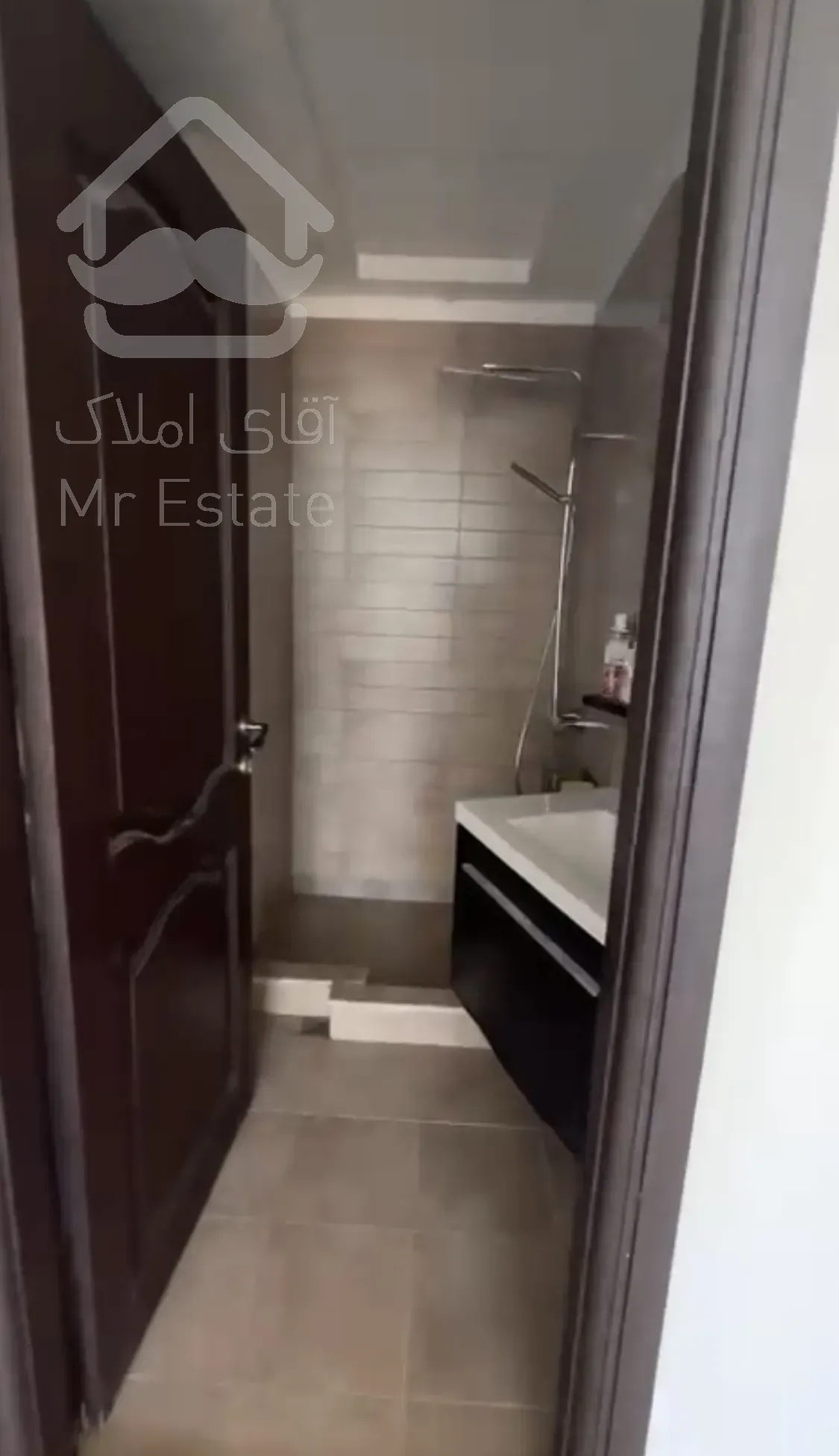 فروش برج طلایی۱ یکخواب ۹۰متری فول فرنیش