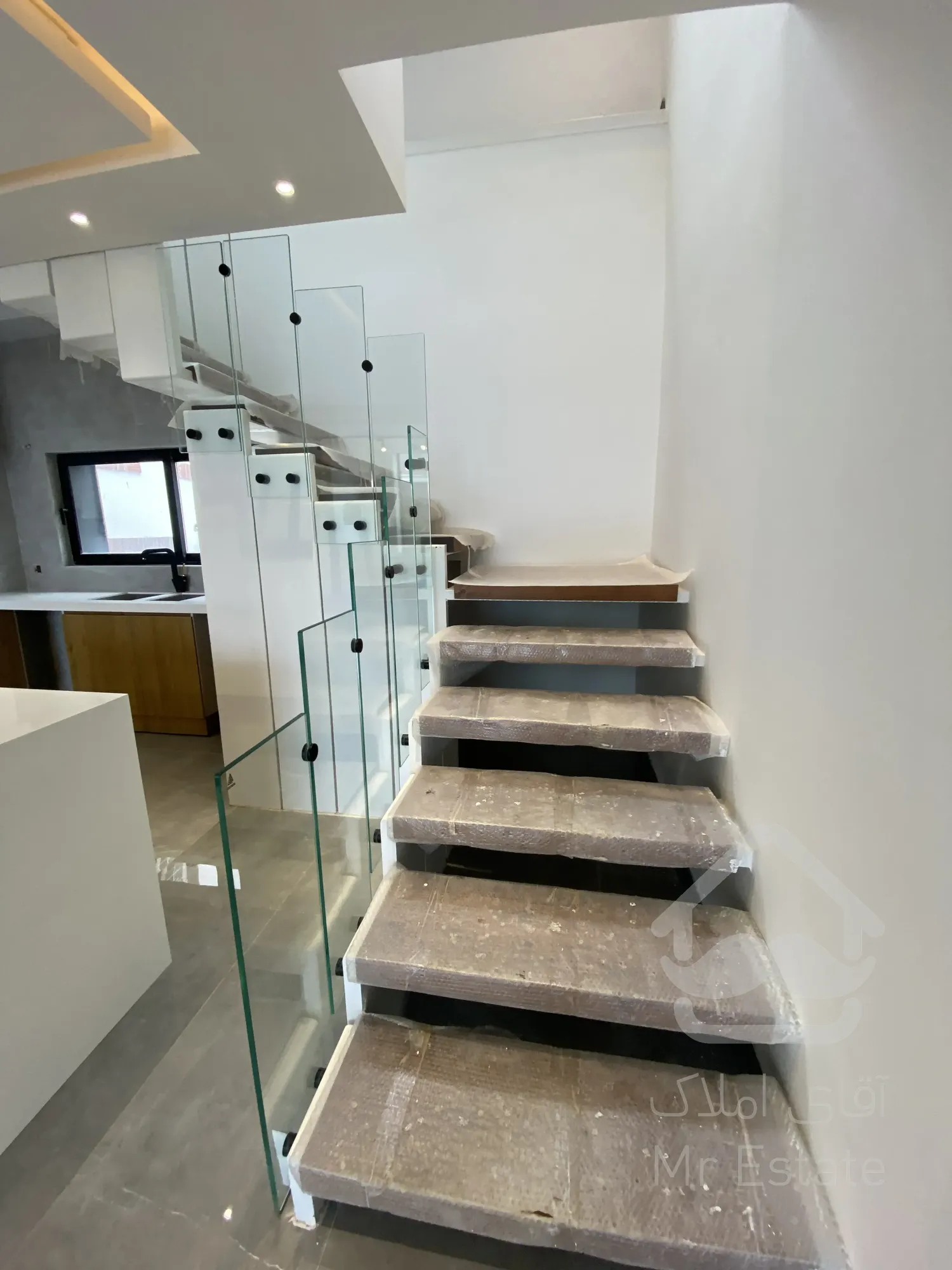 فروش ویلا مدرن شهرکی / متل قو