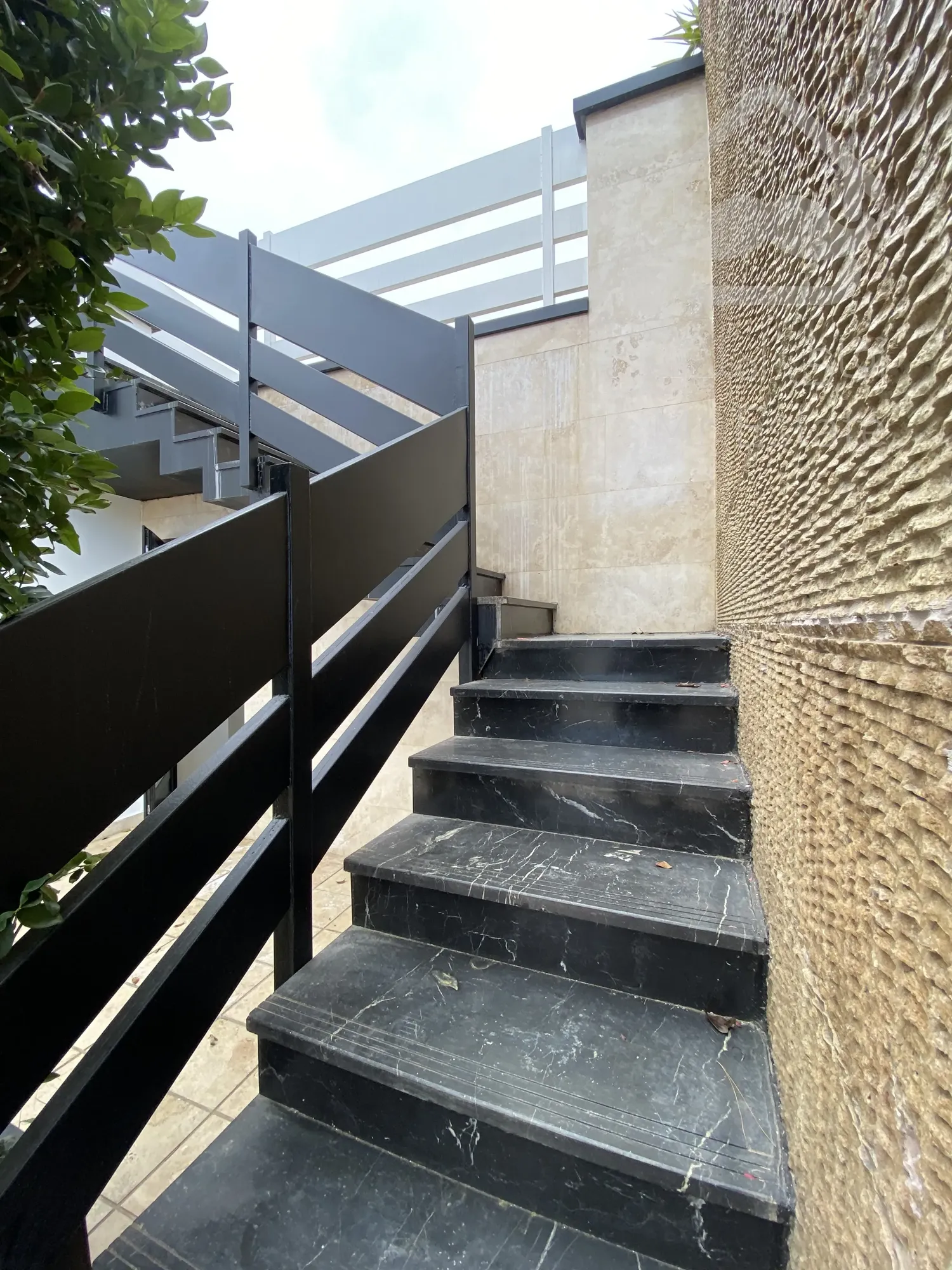 فروش ویلا مدرن شهرکی / متل قو