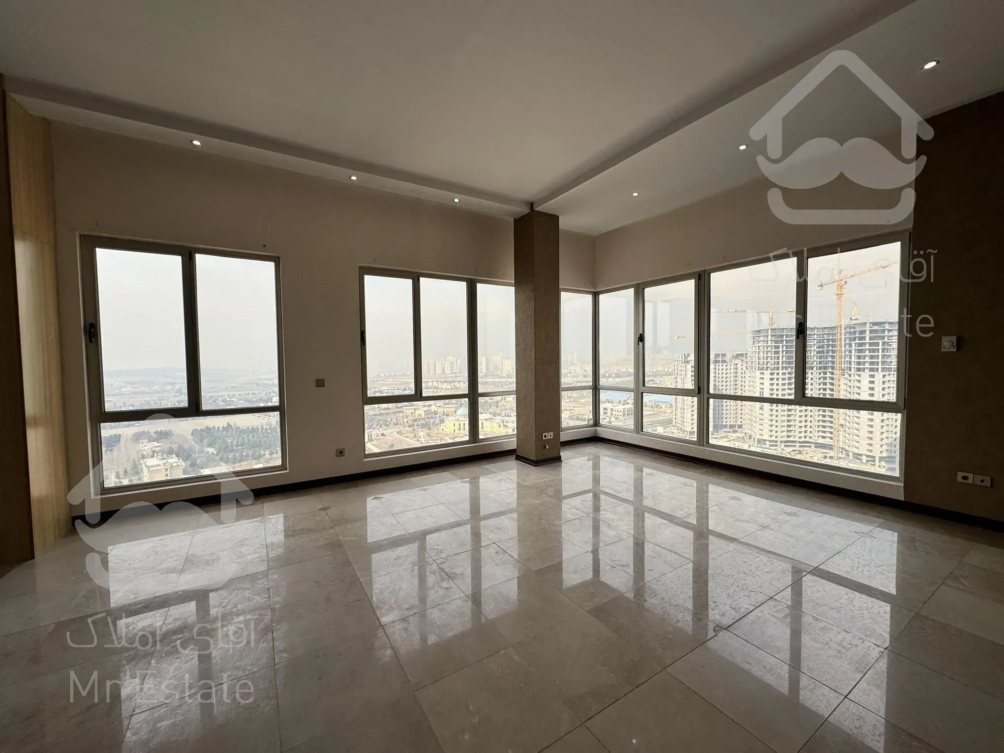 ۲۲۰ متر ۳ خواب ویو دریاچه ابدی