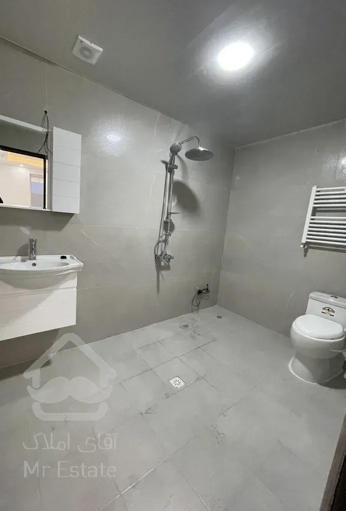 فروش آپارتمان ۱۶۰ متری پاسداران