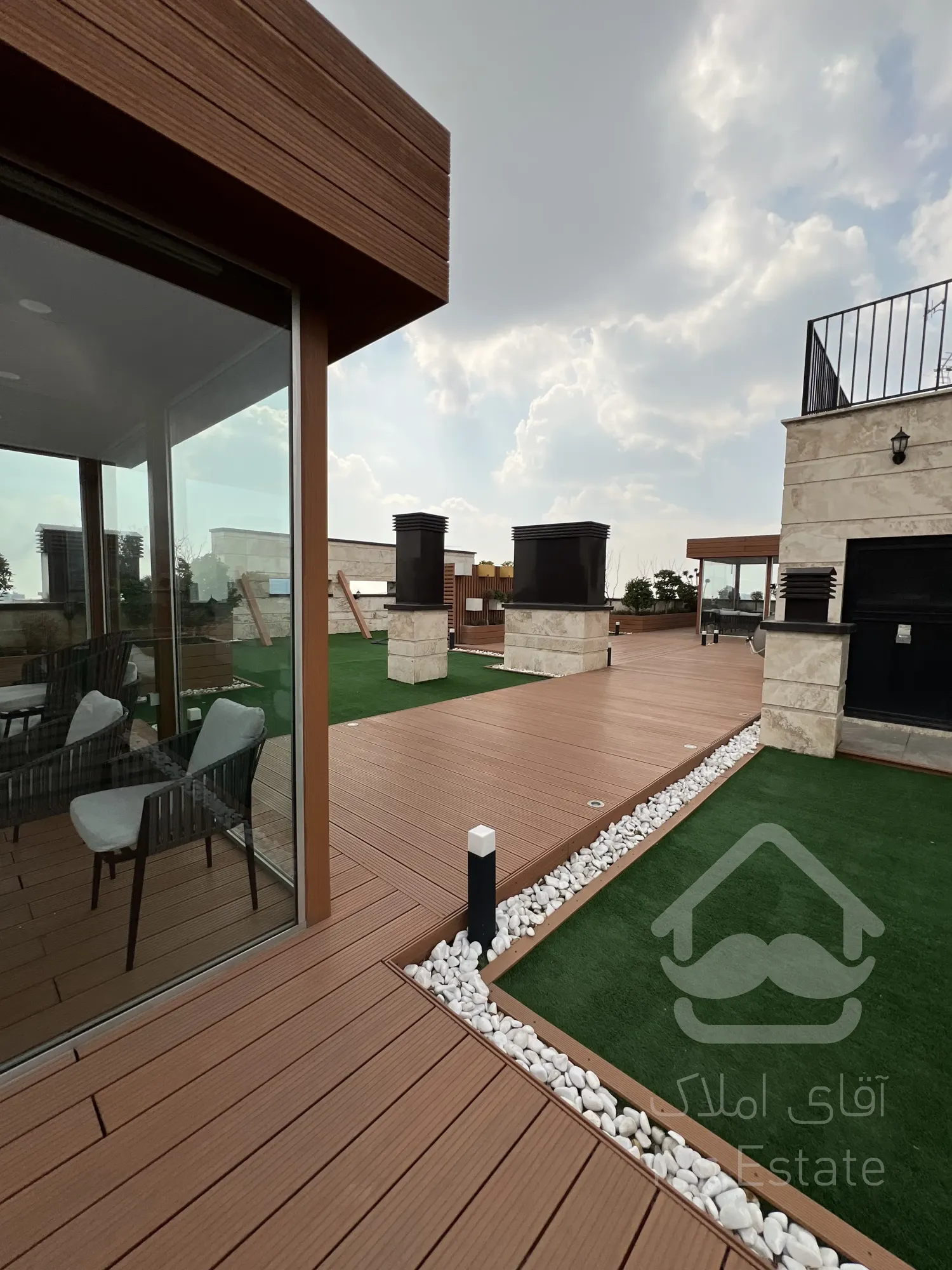 فروش واحد کلیدنخورده ۷۹ متر لوکس رونیکاپالاس نیایش