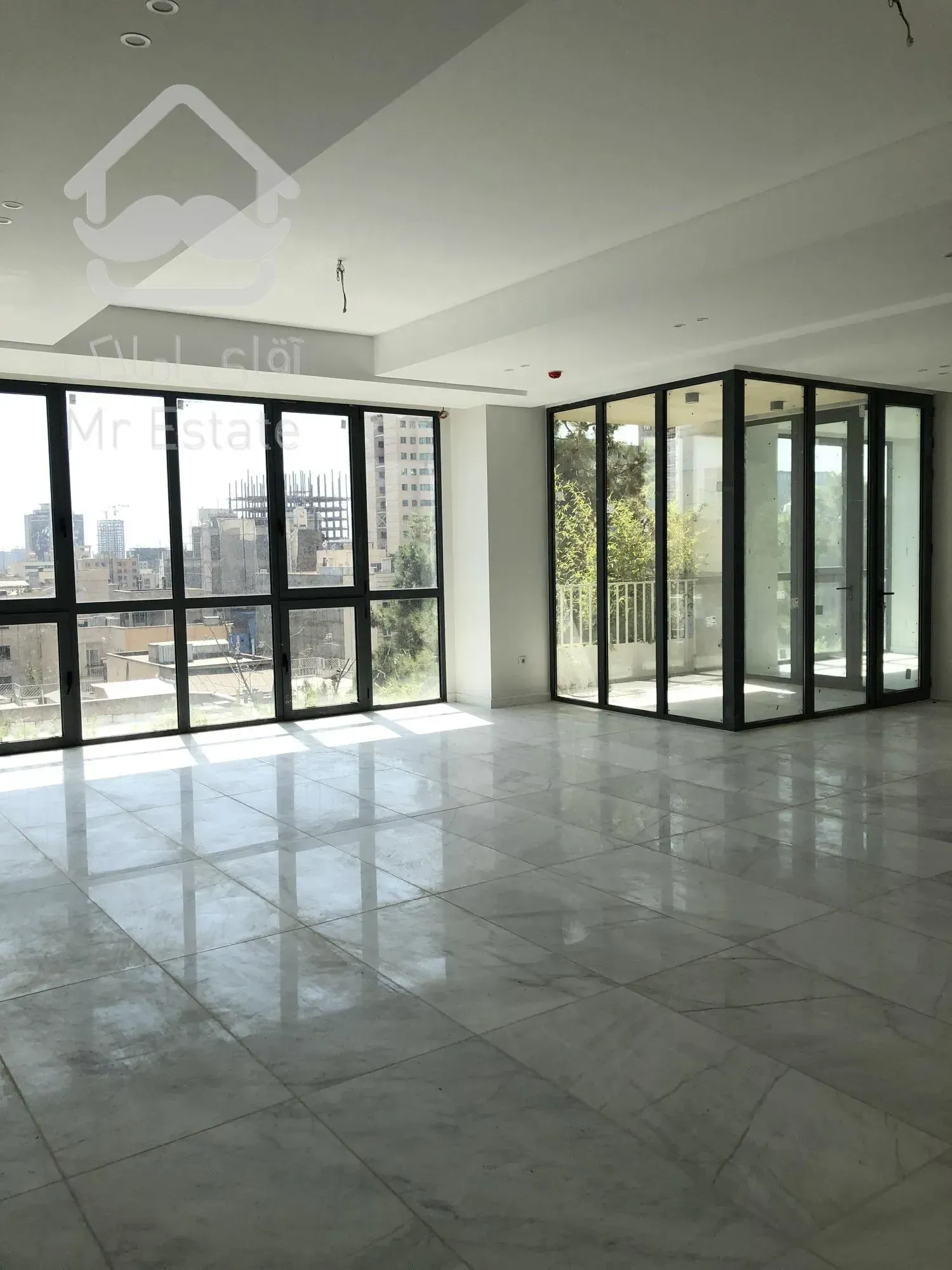 شمال جردن«۲۵۰ متر،۳خواب مستر»۳پارکینگ سندی