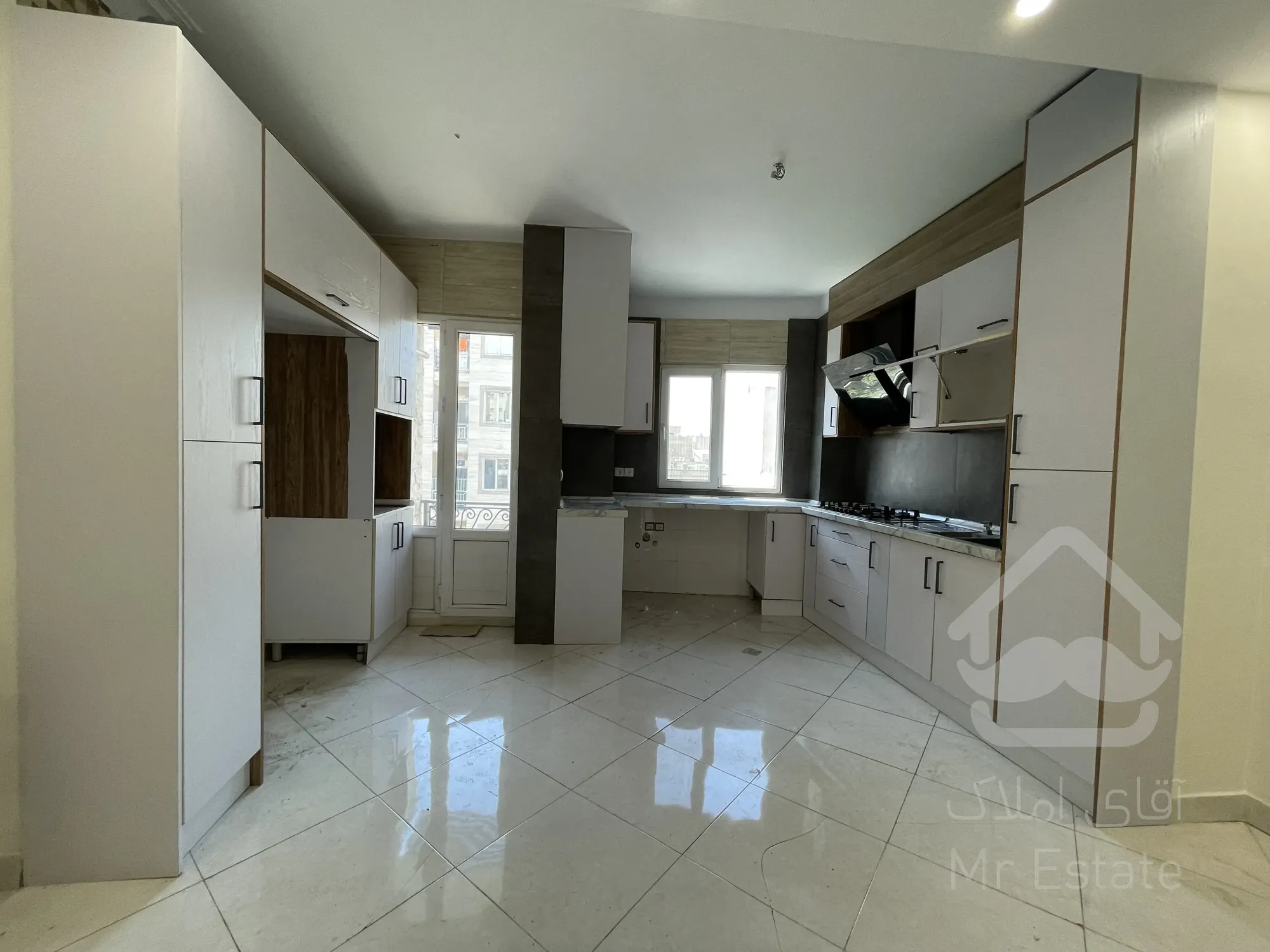 ۶۸متر فول نما گرانیت فردوس