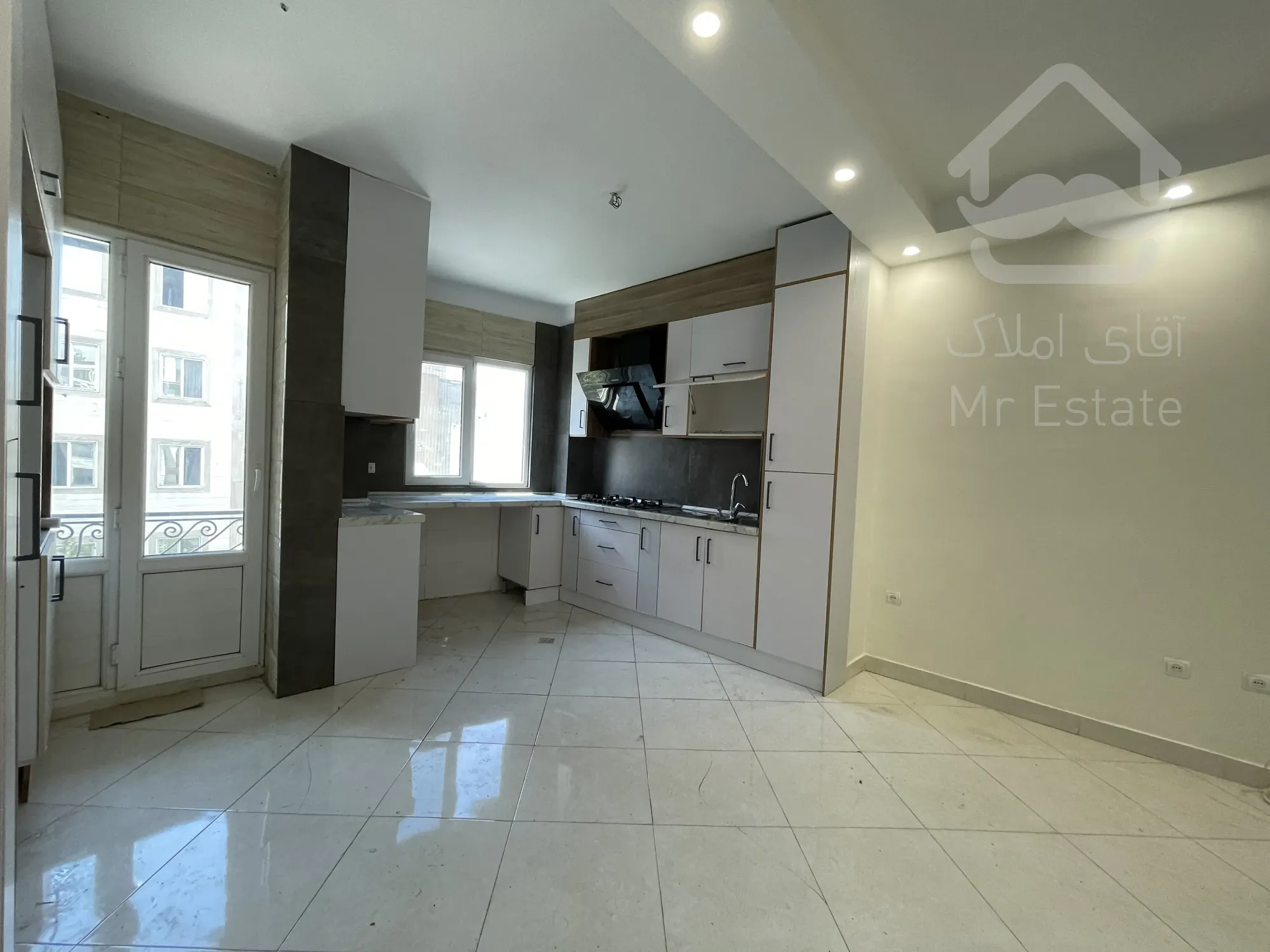 ۶۸متر فول نما گرانیت فردوس