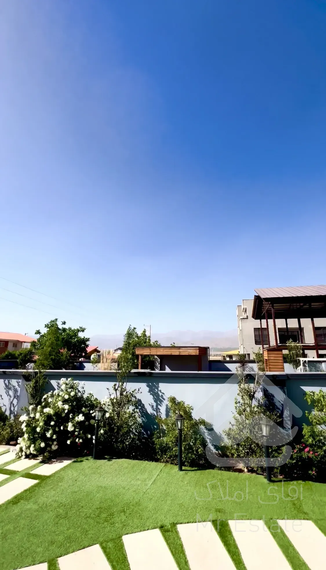 ویلا مدرن ۵۰۰ متری آبسرد