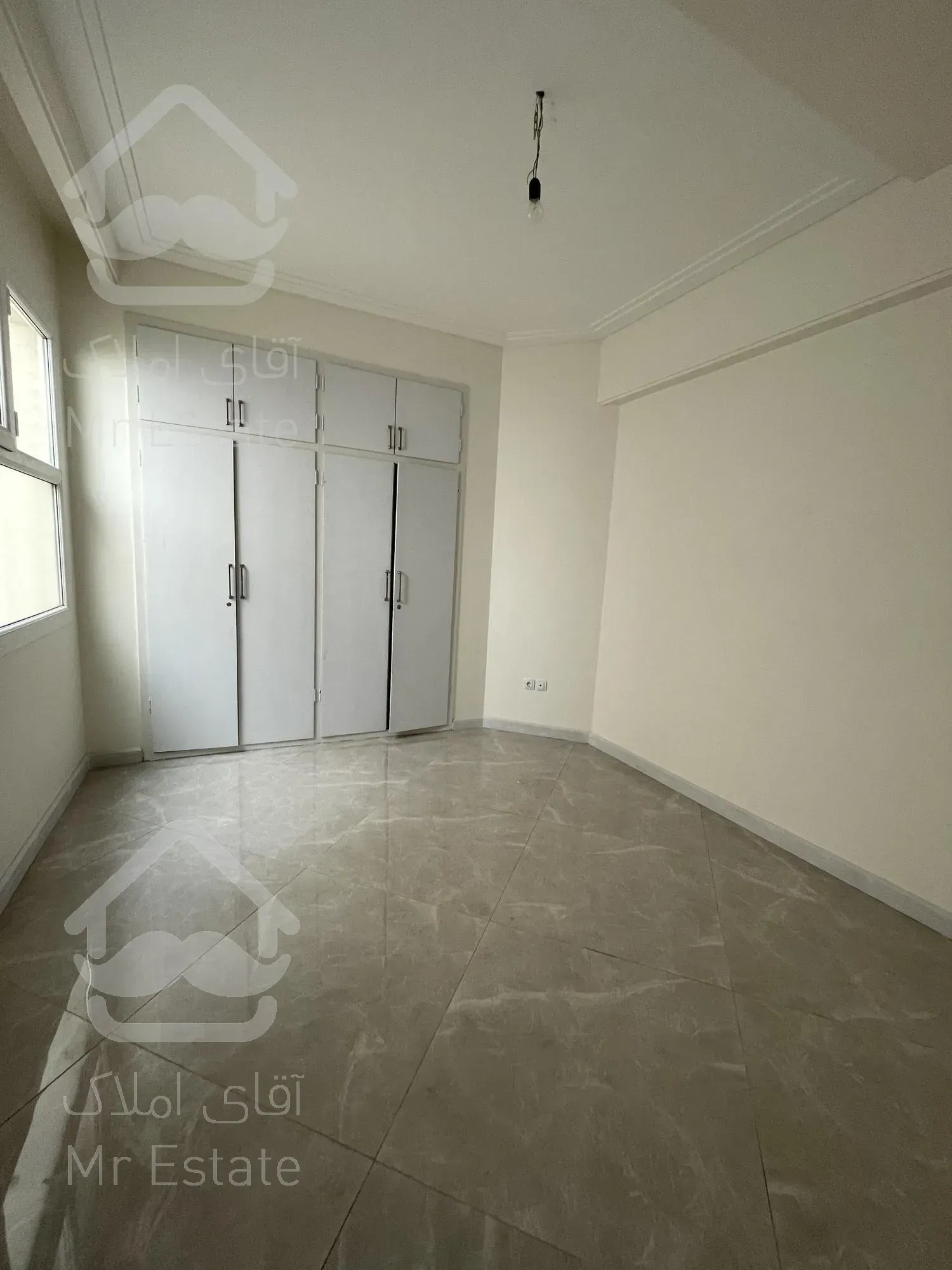 ۱۲۰ متر ۳ خواب کلید نخورده در میرداماد