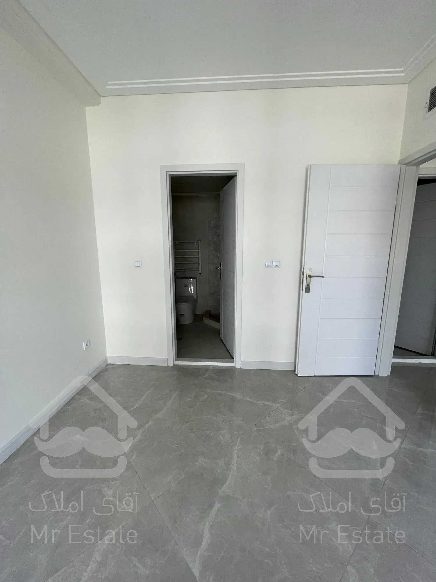 ۱۲۰ متر ۳ خواب کلید نخورده در میرداماد