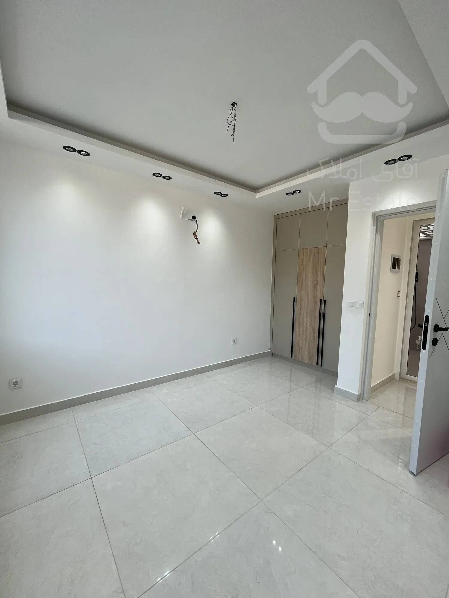 فروش ویلای ۳۰۰ متری دوبلکس ساحل قو