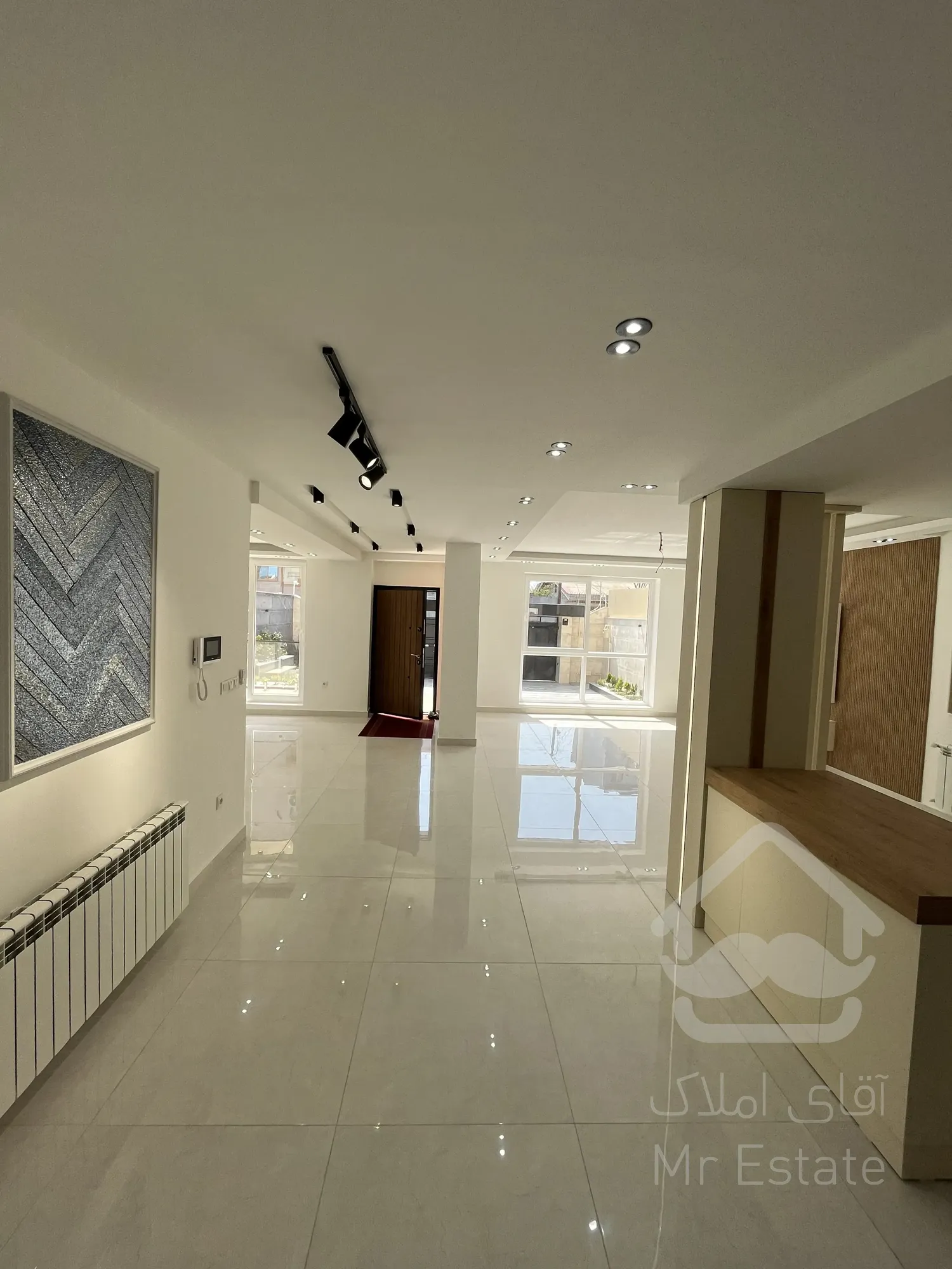 فروش ویلای ۳۰۰ متری دوبلکس ساحل قو