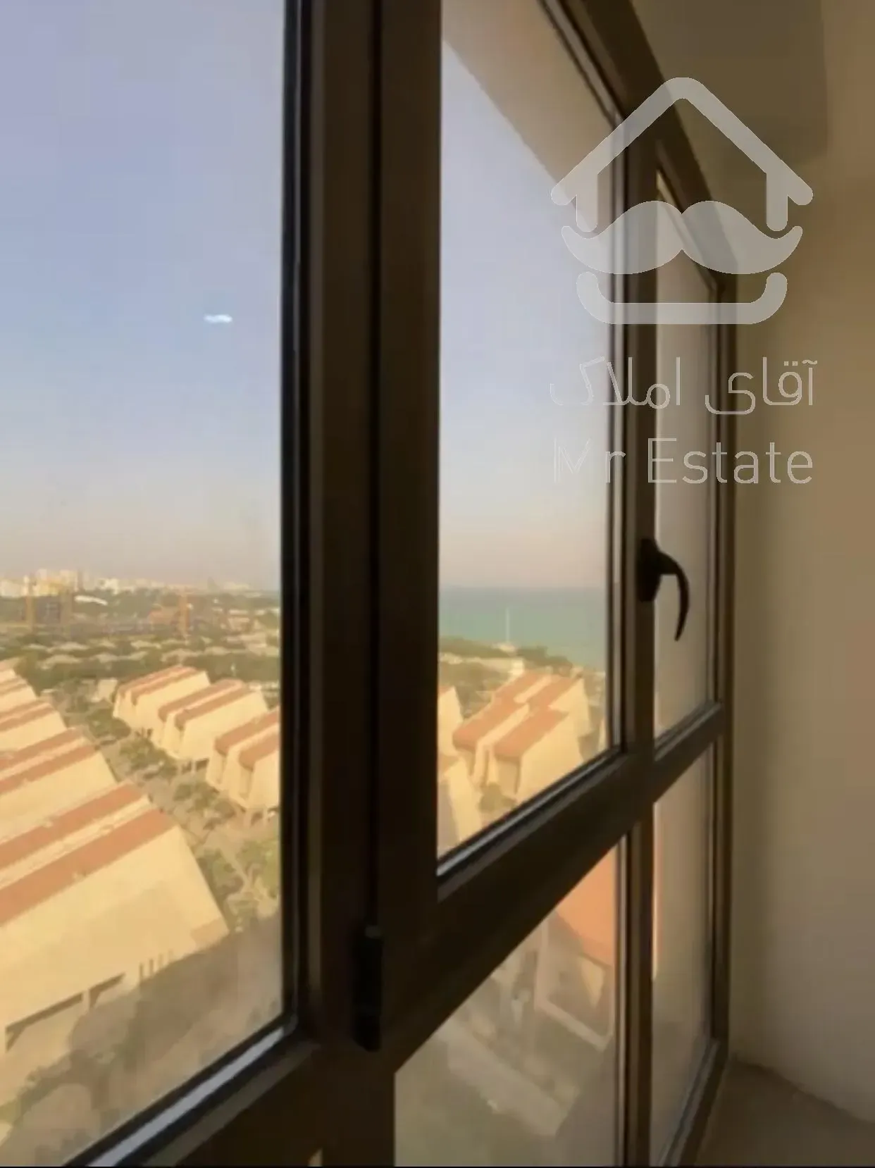 فروش دوخواب ۹۰ متری برج رویای کیش