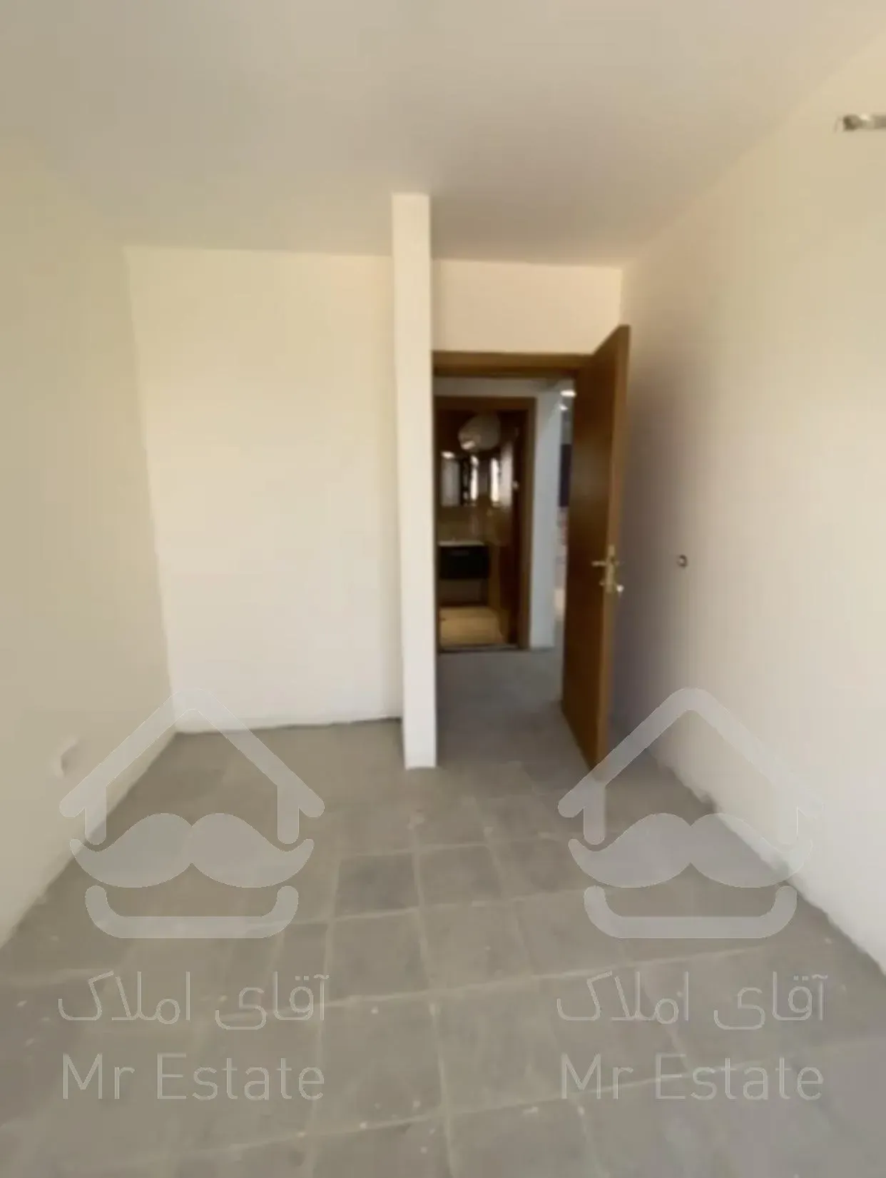 فروش دوخواب ۹۰ متری برج رویای کیش