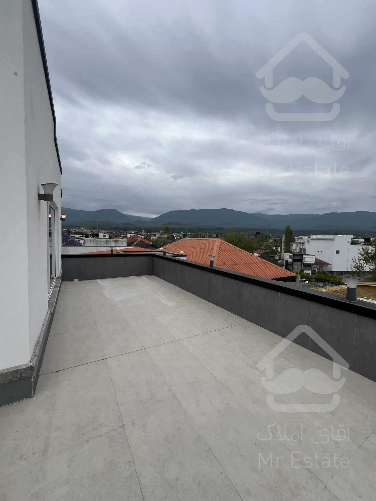 ویلای شهرکی عالی