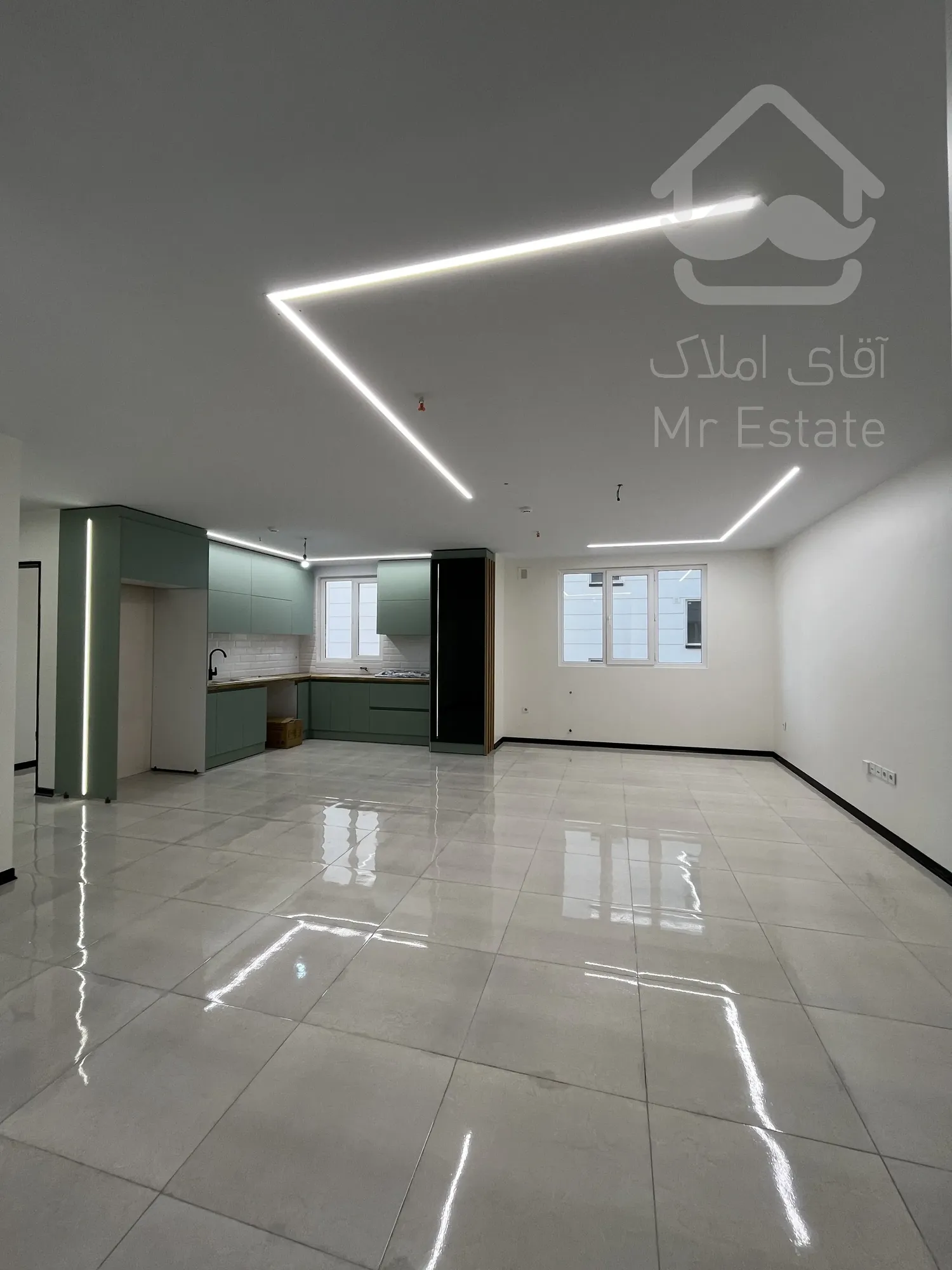 ۹۰متر آپارتمان نوساز در اندیشه فاز۳