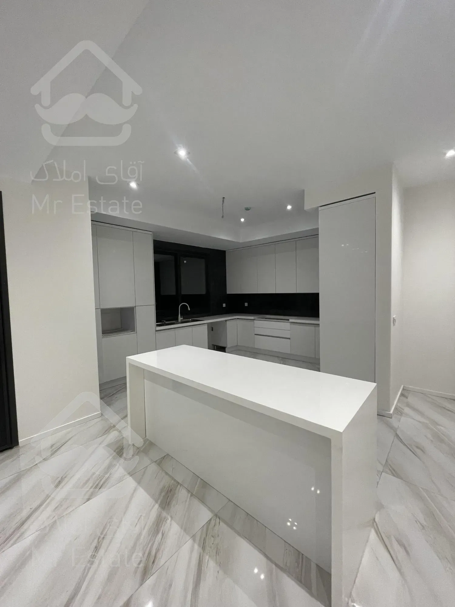 ۱۷۰ متر لاکچری ساختمان مدرن در میرداماد