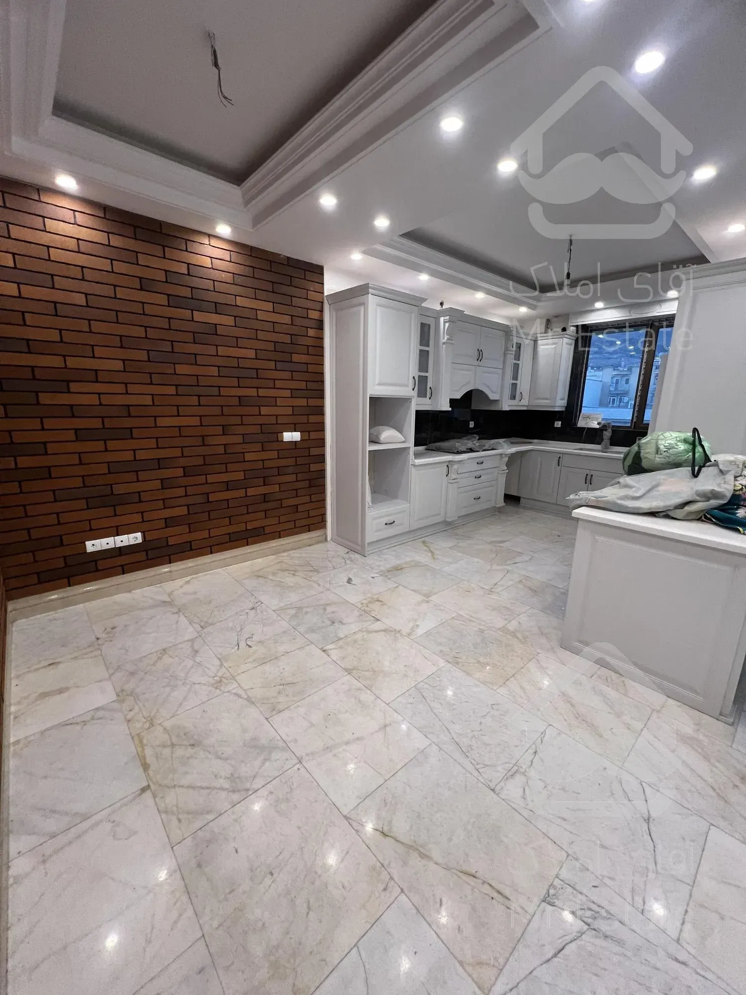 فروش آپارتمان ۱۴۵ متری نوساز / کوهک _ منطقه ۲۲