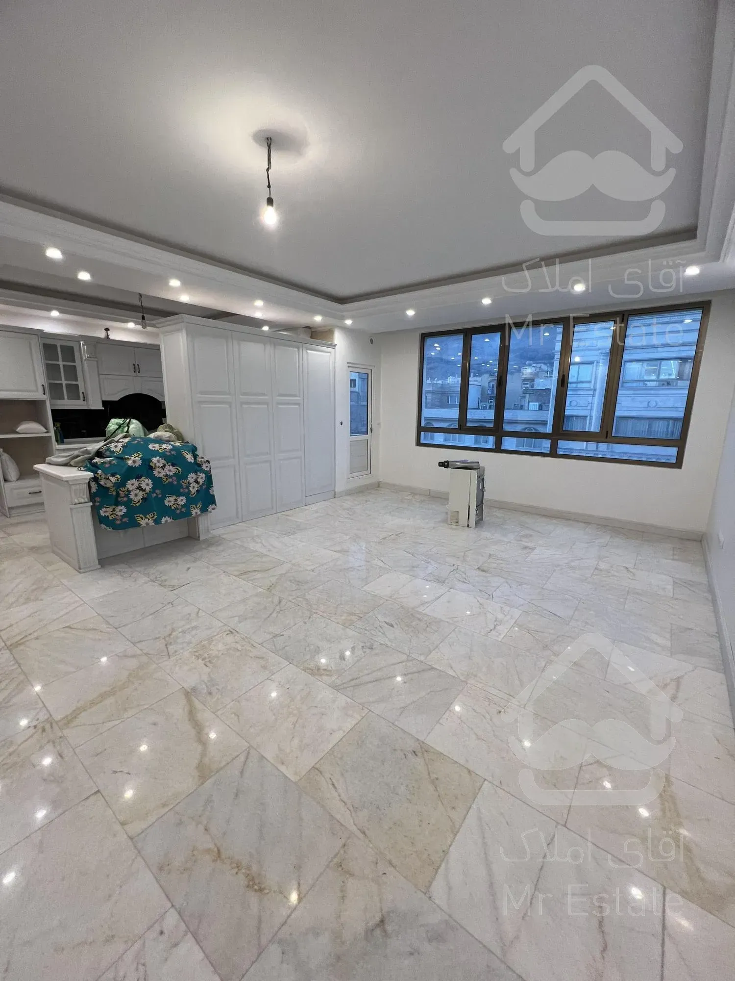 فروش آپارتمان ۱۴۵ متری نوساز / کوهک _ منطقه ۲۲