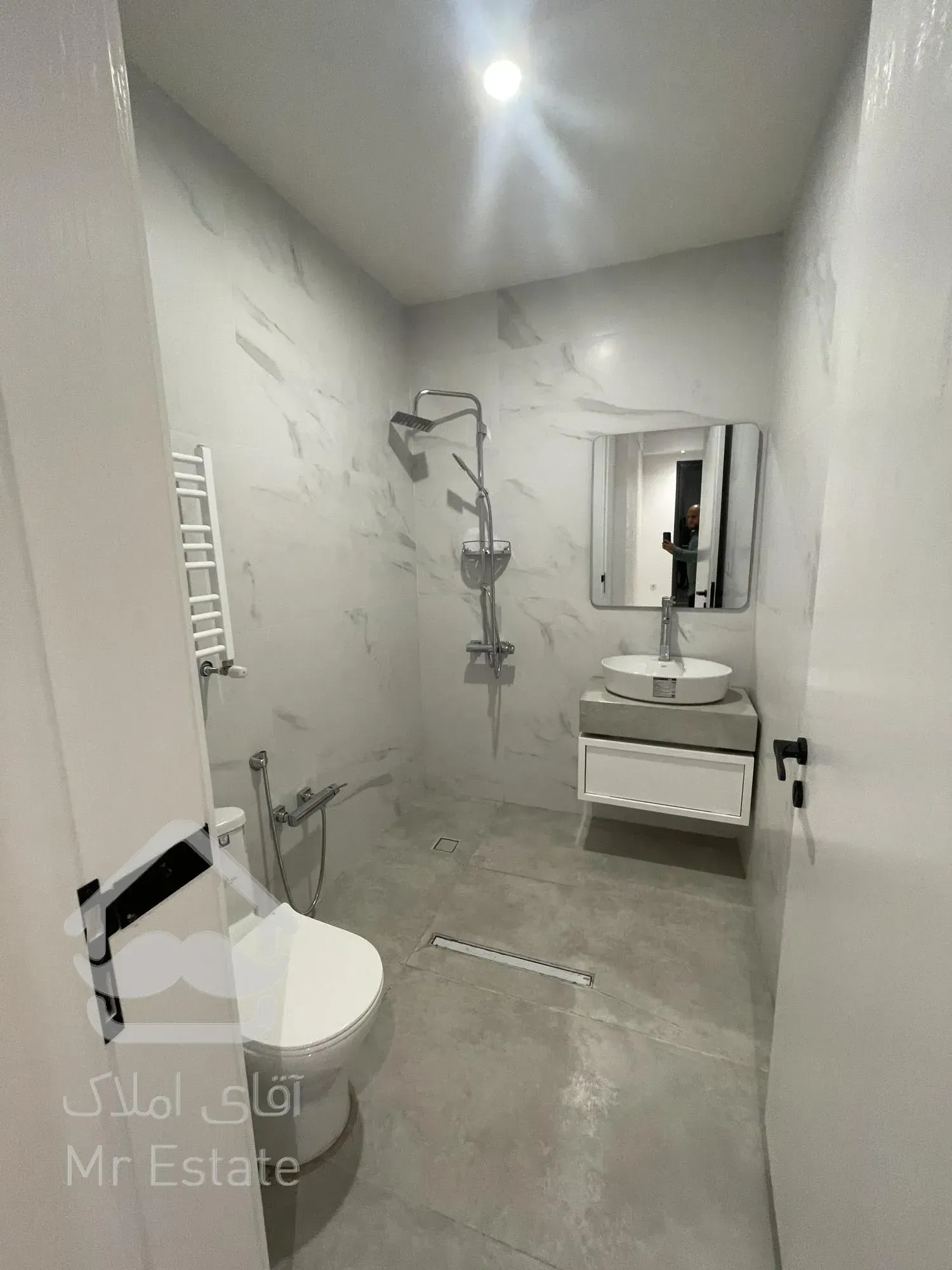 ۱۷۰ متر لاکچری ساختمان مدرن در میرداماد