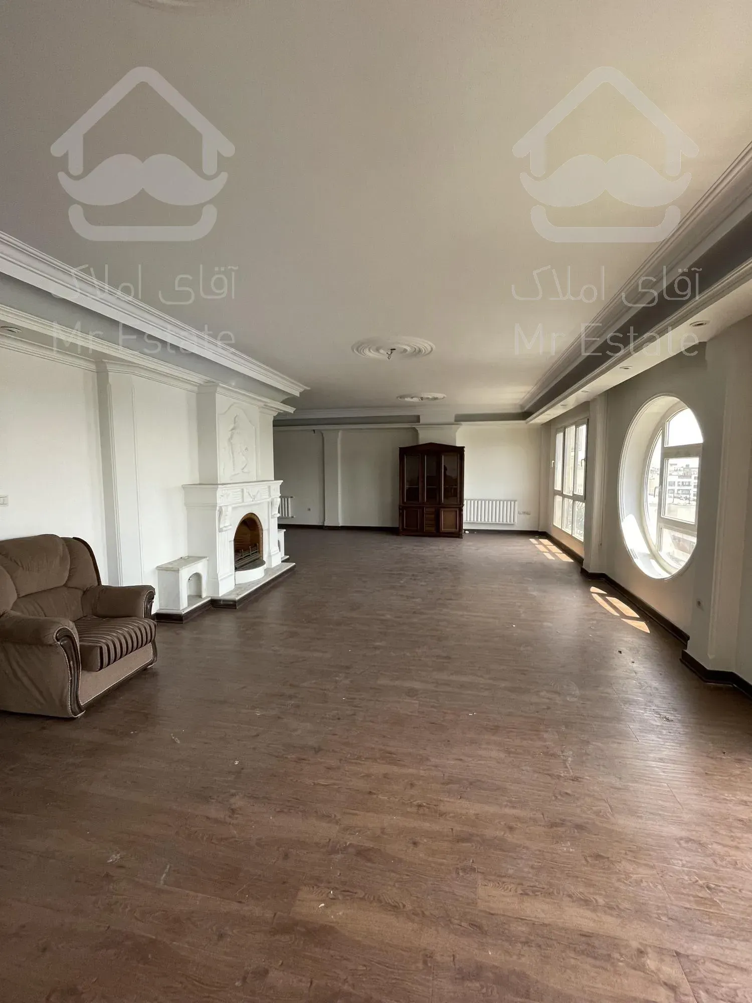 ۲۳۰ متر ۳ خواب تکواحدی ویو ابدی