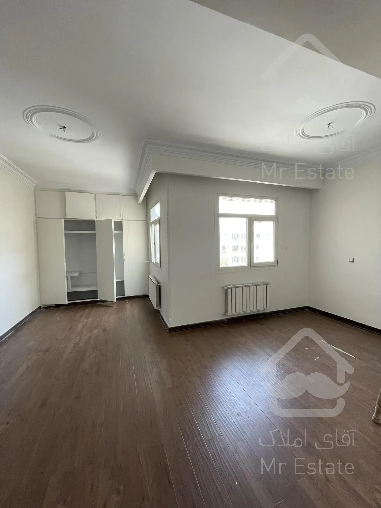 ۲۳۰ متر ۳ خواب تکواحدی ویو ابدی