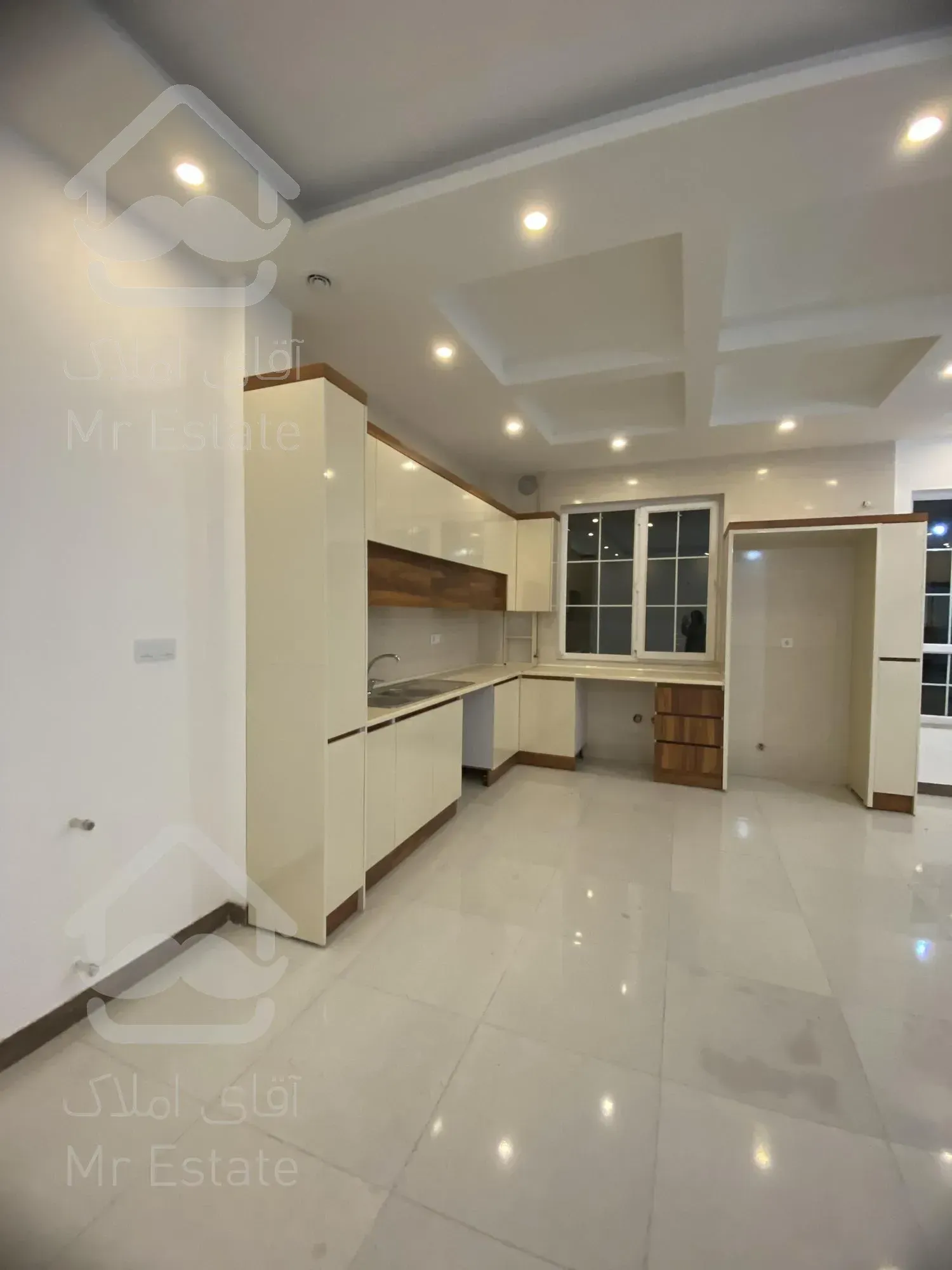 فروش آپارتمان نوساز در خیابان منظریه